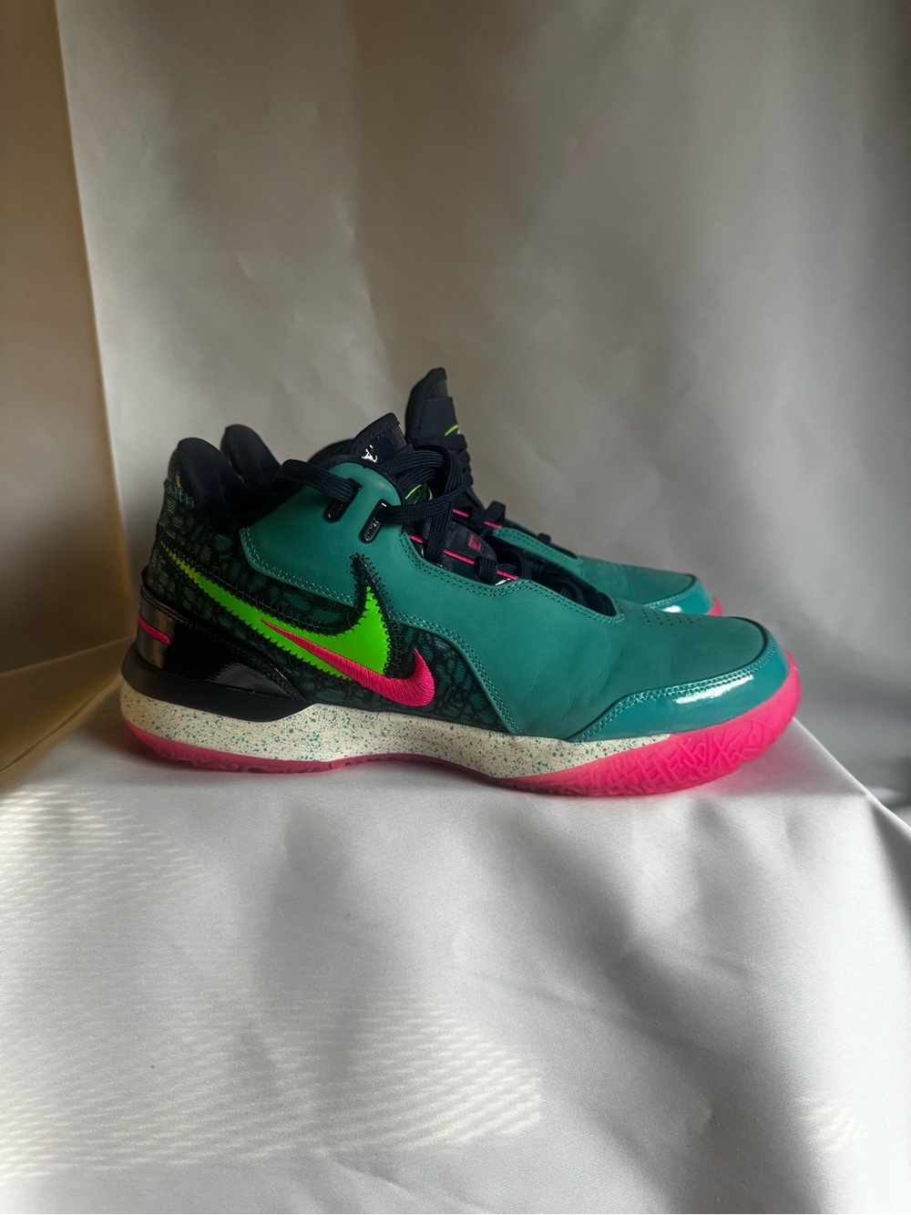 Nike Zoom LeBron NXXT Gen Amped